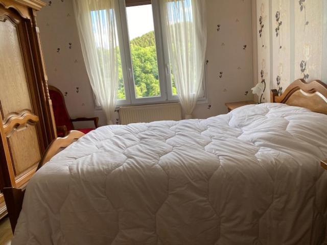 Gite La Mie De Pain Bogny-sur-Meuse Екстериор снимка